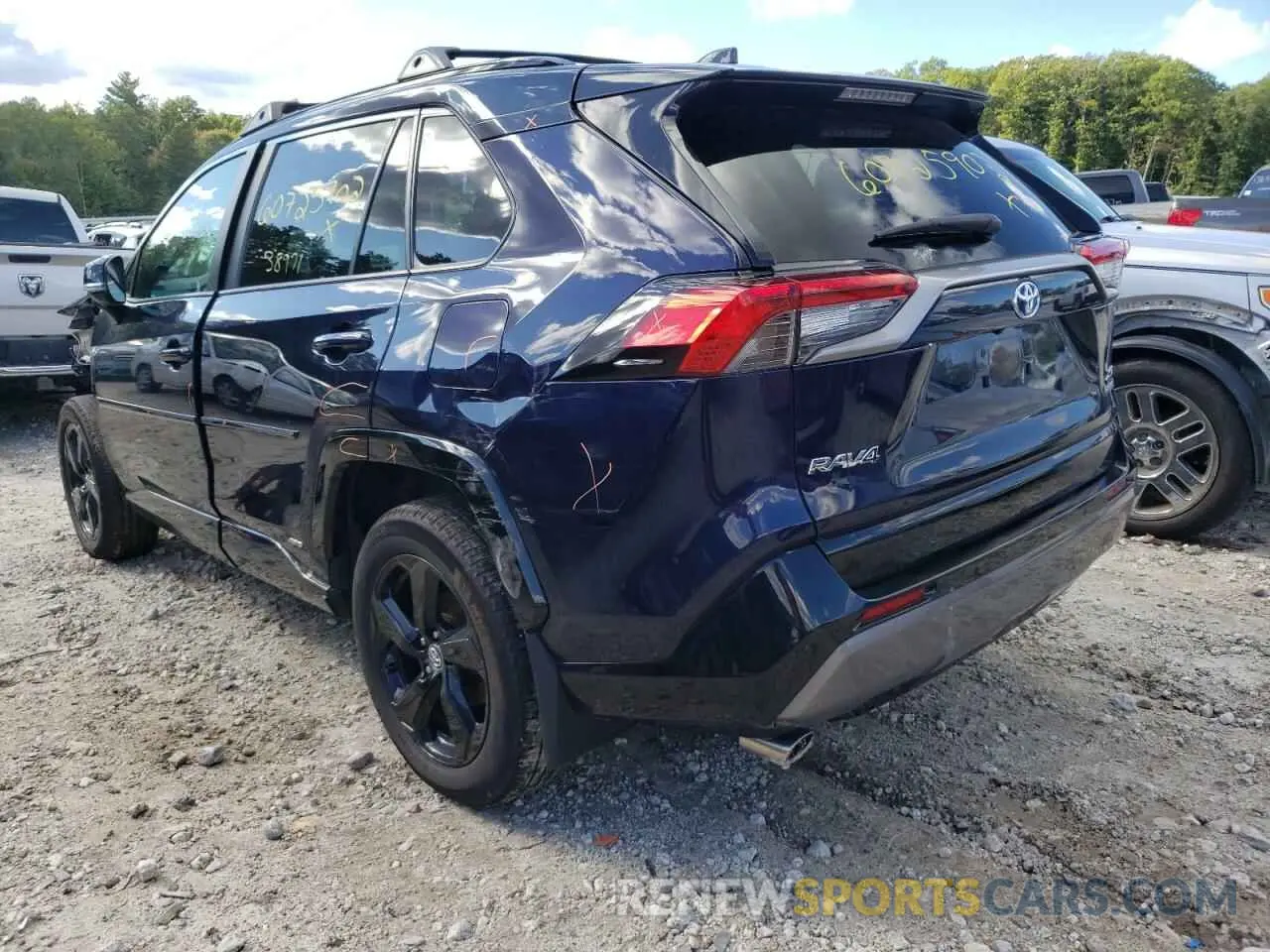 3 fotografías del automóvil dañado 4T3E6RFV9MU013701 TOYOTA RAV4 2021