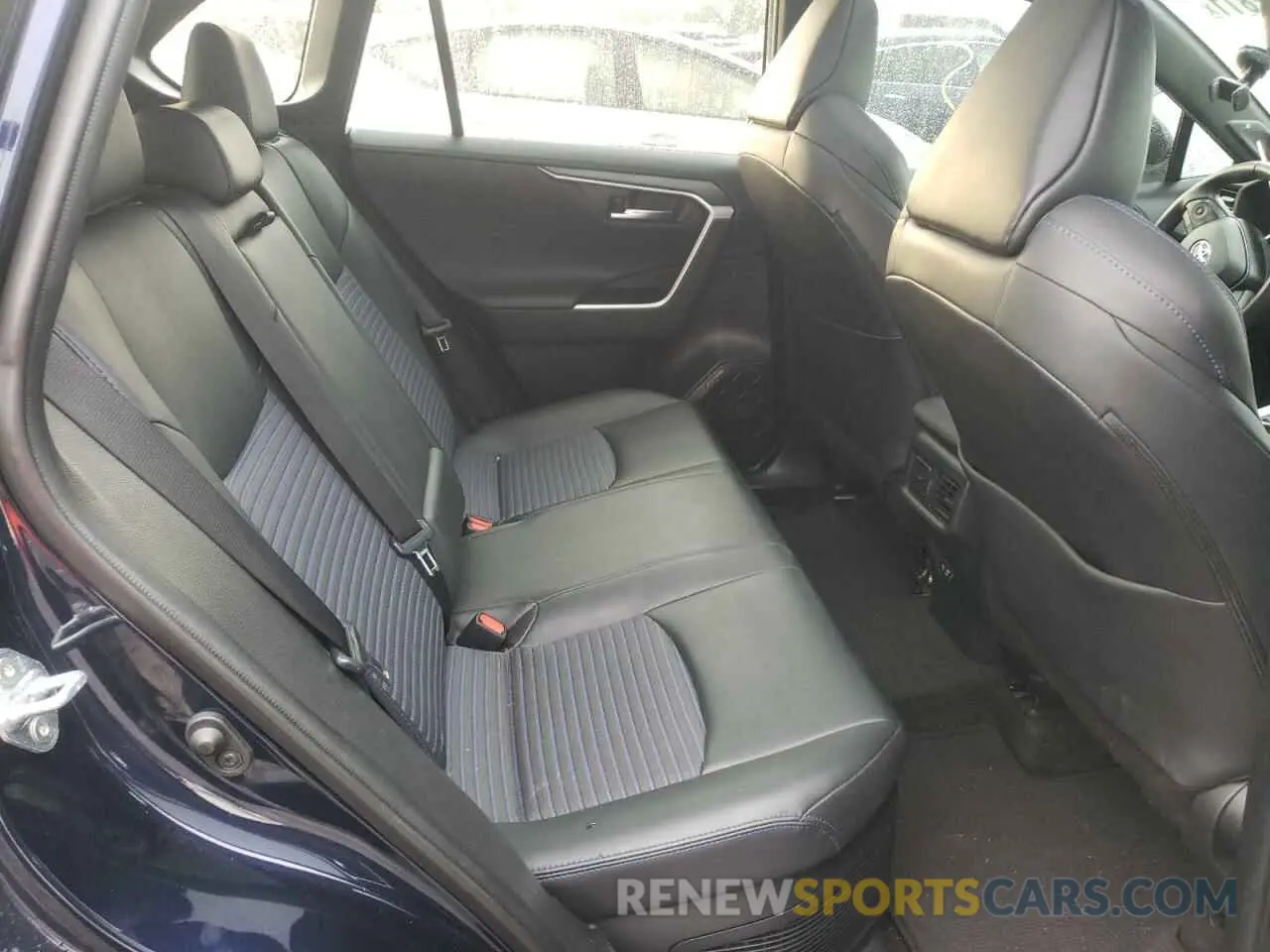 6 fotografías del automóvil dañado 4T3E6RFV9MU024102 TOYOTA RAV4 2021