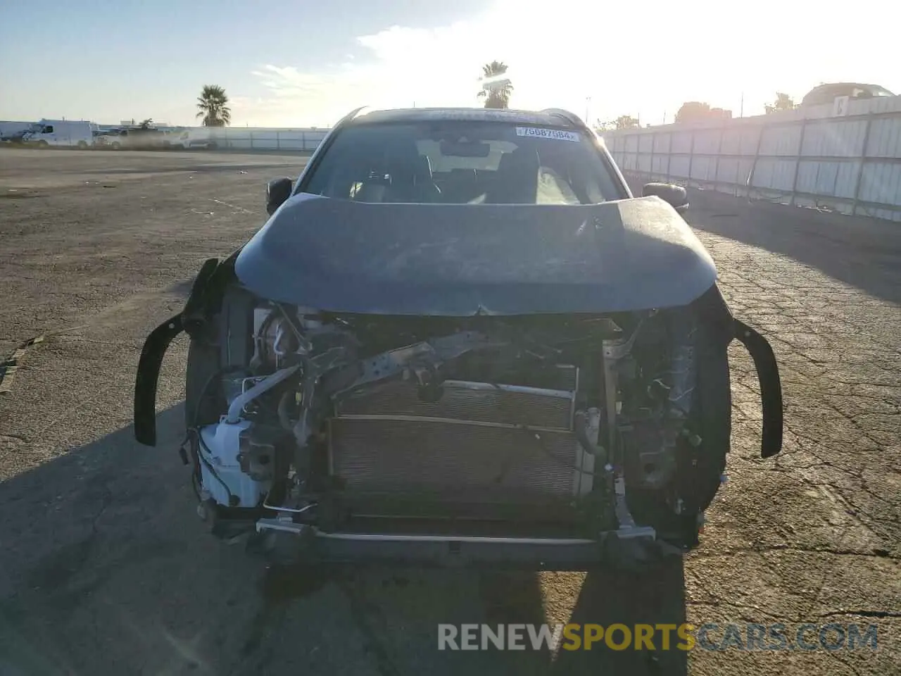 5 fotografías del automóvil dañado 4T3E6RFVXMU034329 TOYOTA RAV4 2021