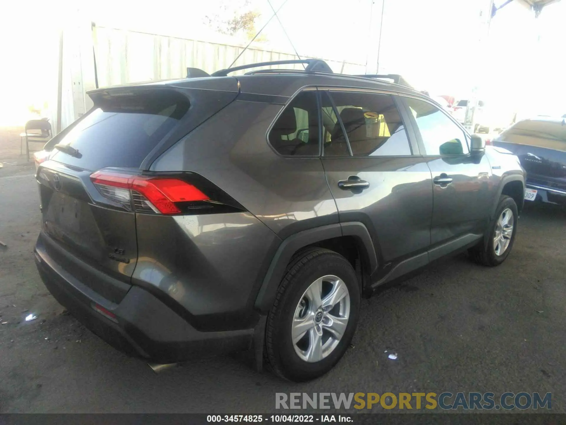 4 fotografías del automóvil dañado 4T3L6RFV2MU030427 TOYOTA RAV4 2021
