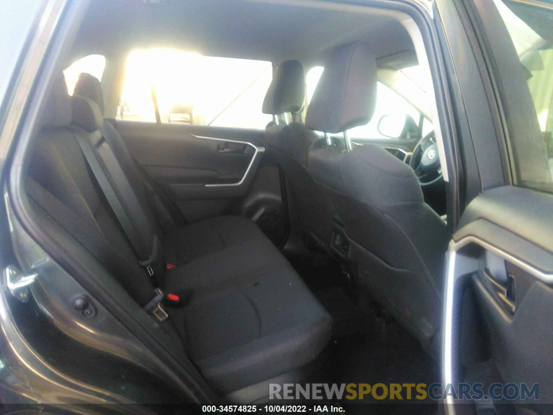 8 fotografías del automóvil dañado 4T3L6RFV2MU030427 TOYOTA RAV4 2021