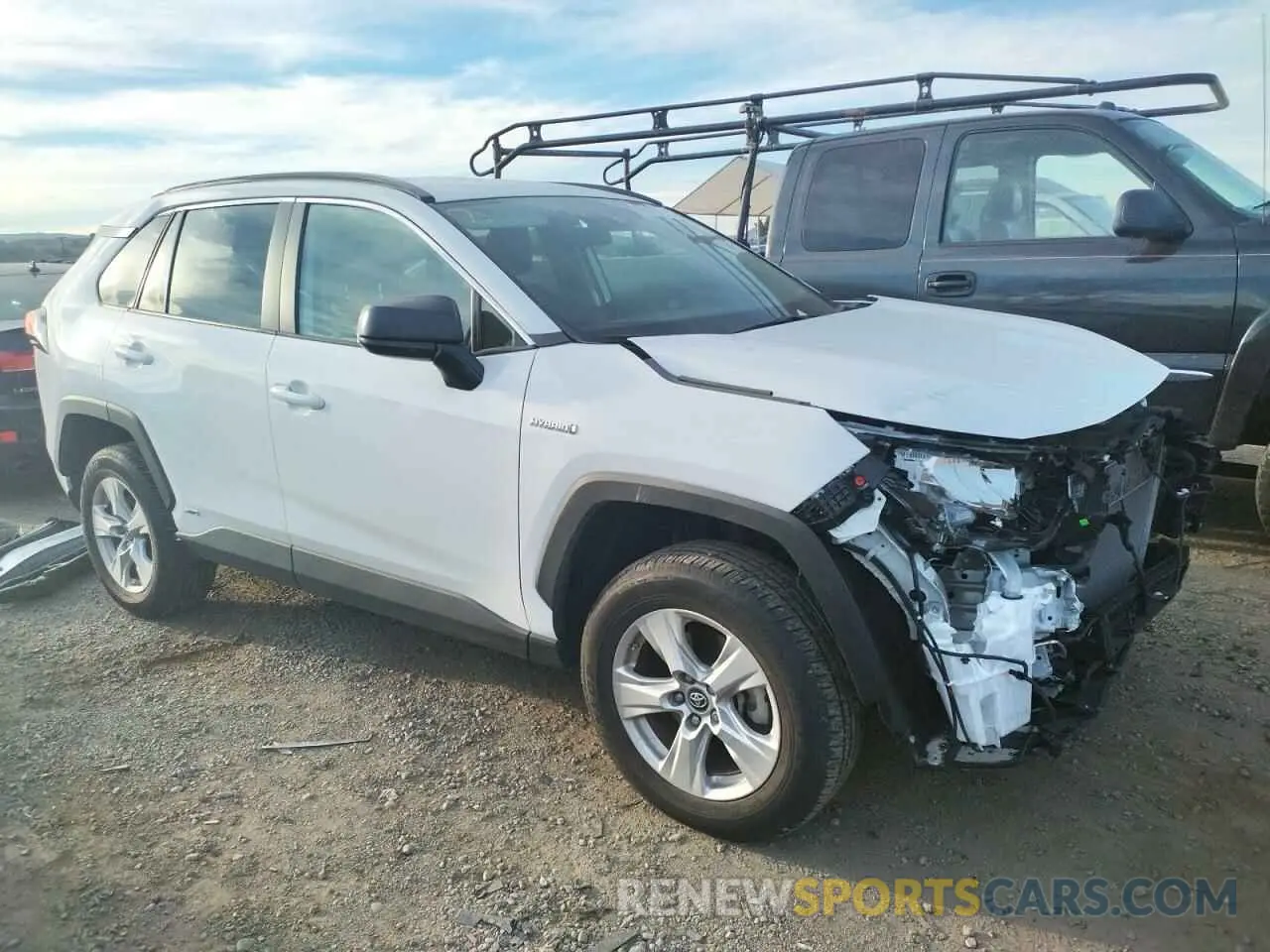 4 fotografías del automóvil dañado 4T3L6RFV5MU022399 TOYOTA RAV4 2021