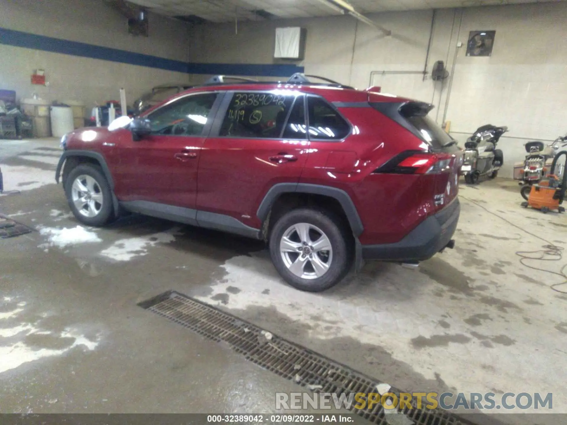 3 fotografías del automóvil dañado 4T3LWRFV2MU018956 TOYOTA RAV4 2021