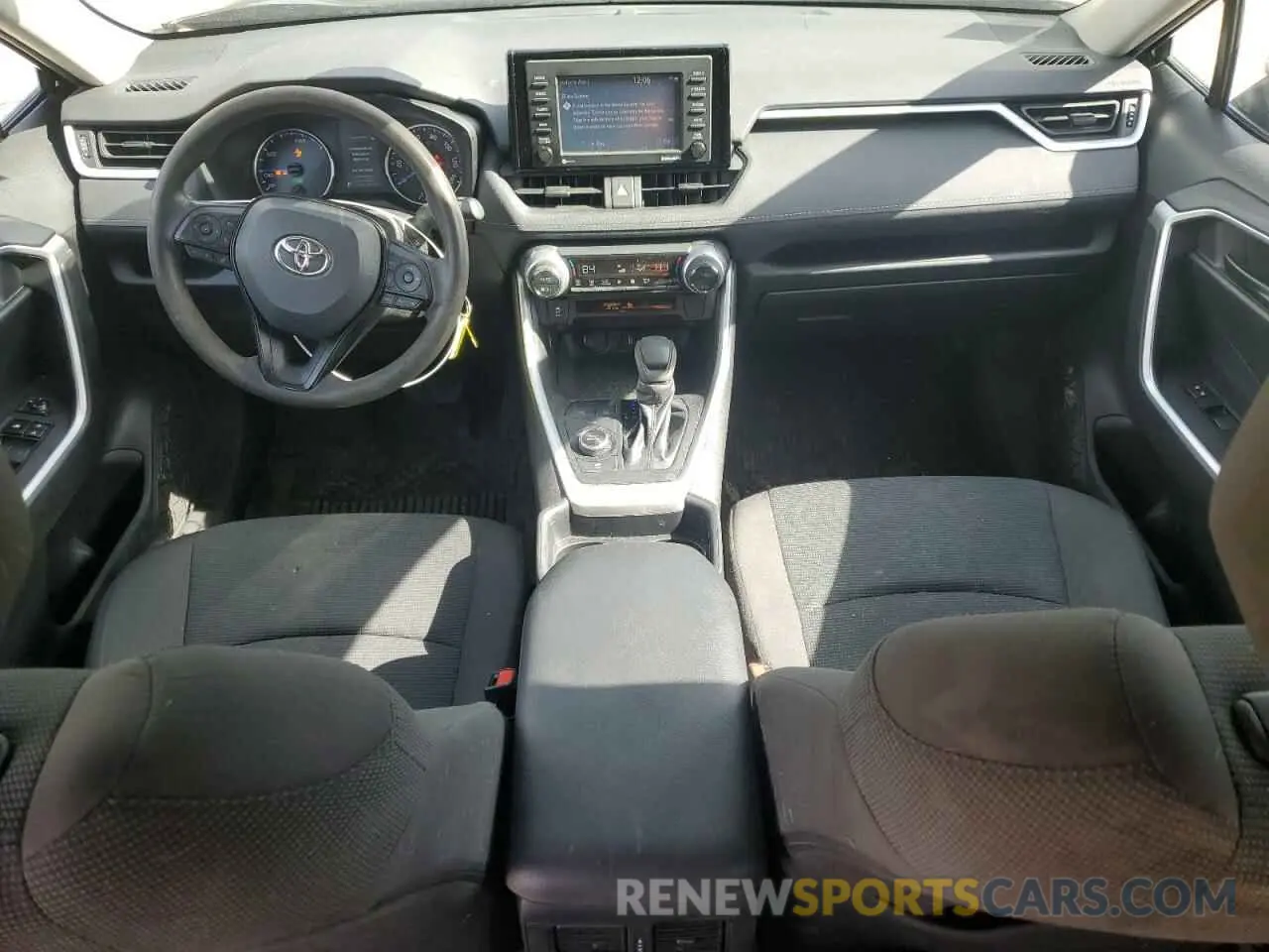 8 fotografías del automóvil dañado 4T3LWRFV8MU045658 TOYOTA RAV4 2021