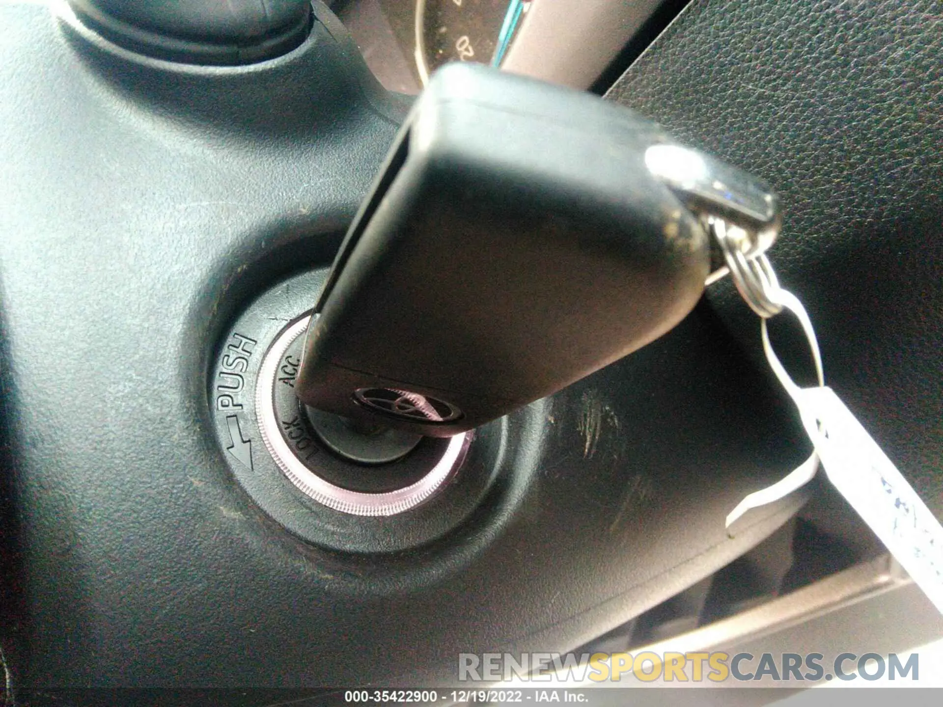 11 fotografías del automóvil dañado 4T3LWRFV9MU034118 TOYOTA RAV4 2021