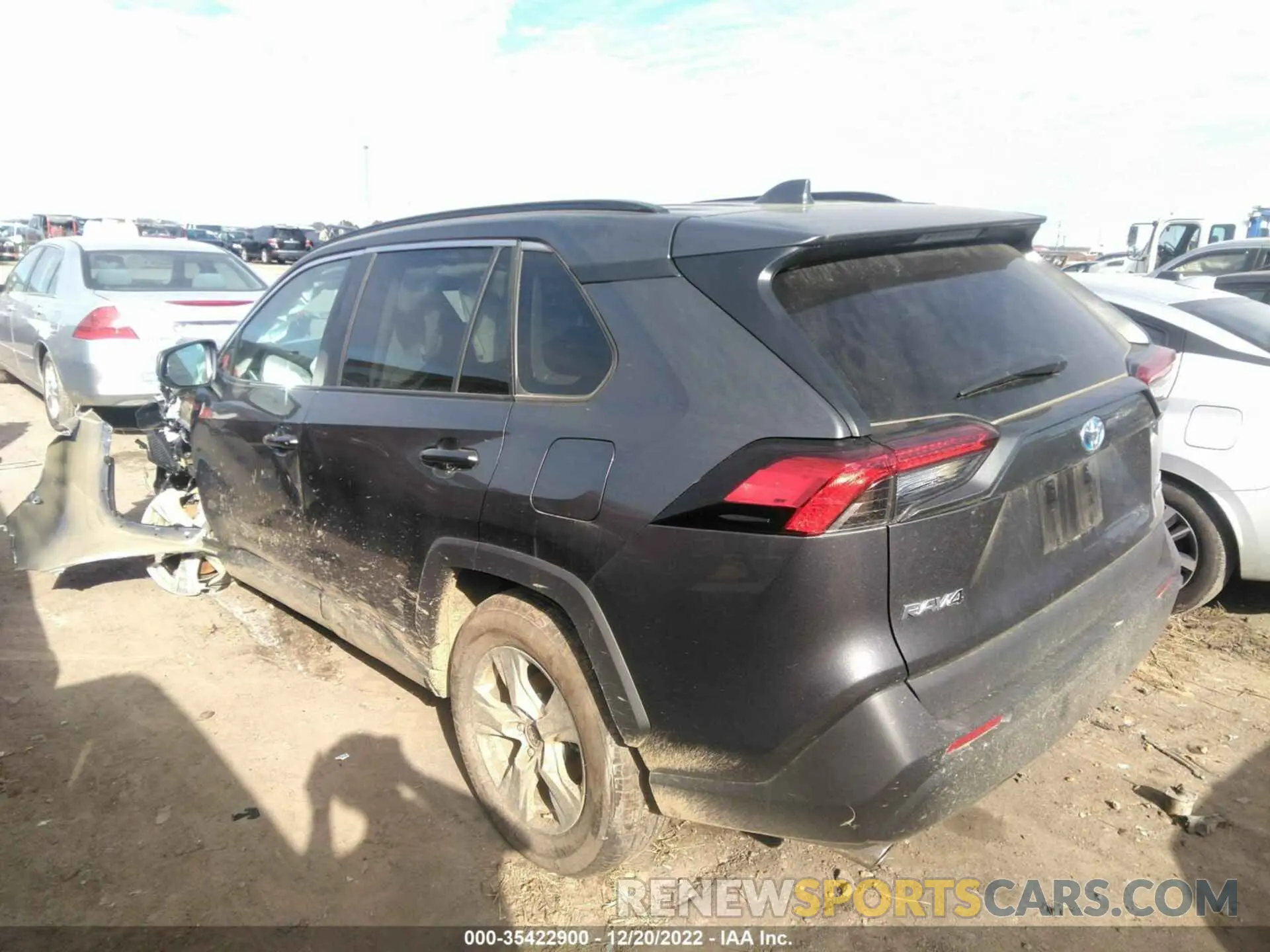 3 fotografías del automóvil dañado 4T3LWRFV9MU034118 TOYOTA RAV4 2021
