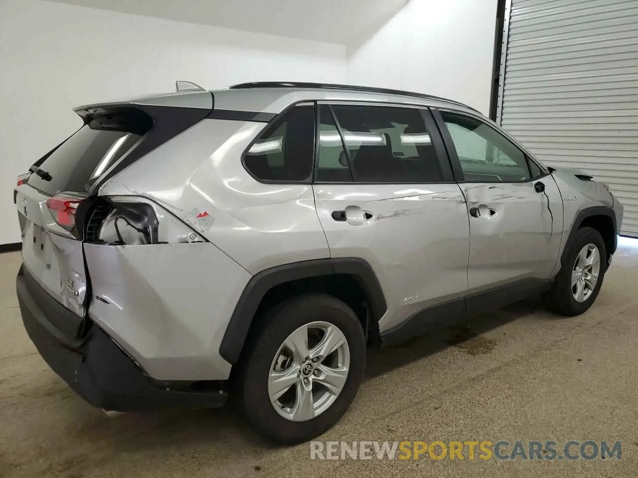 3 fotografías del automóvil dañado 4T3LWRFVXMU049906 TOYOTA RAV4 2021