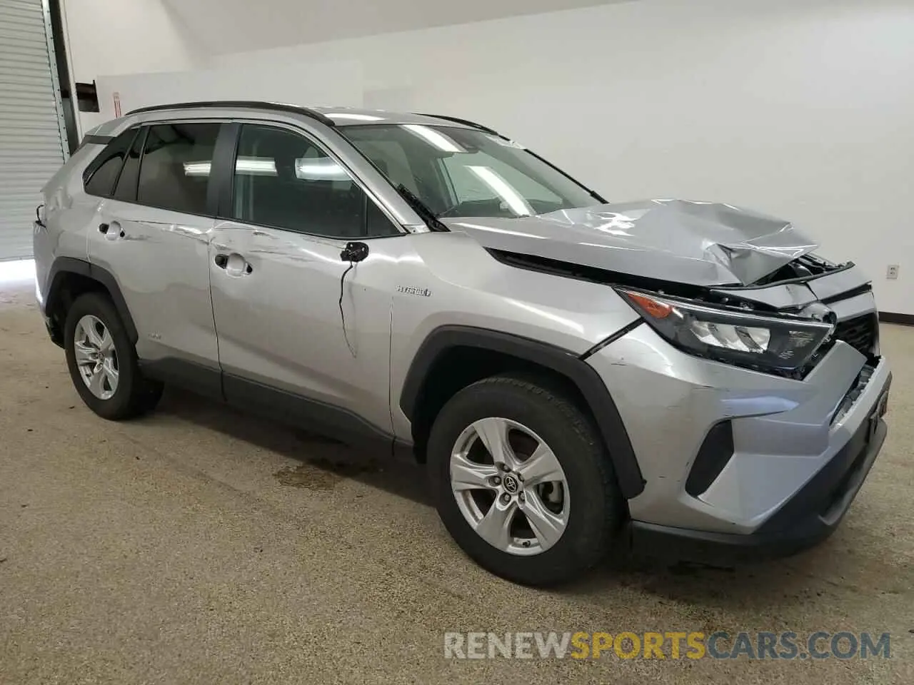 4 fotografías del automóvil dañado 4T3LWRFVXMU049906 TOYOTA RAV4 2021
