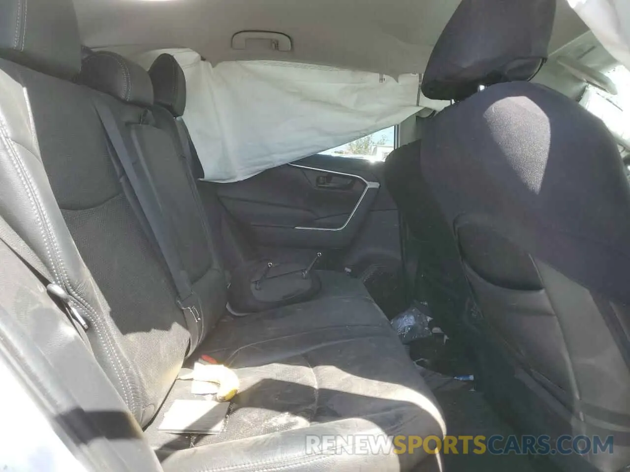 11 fotografías del automóvil dañado 4T3M6RFV3MU012071 TOYOTA RAV4 2021