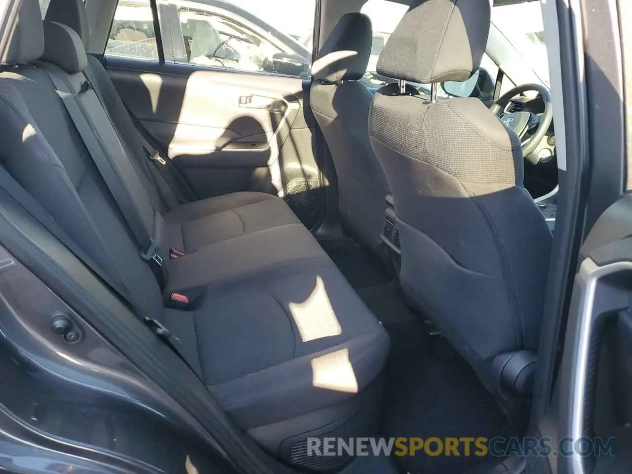 10 fotografías del automóvil dañado 4T3MWRFV2MU020646 TOYOTA RAV4 2021