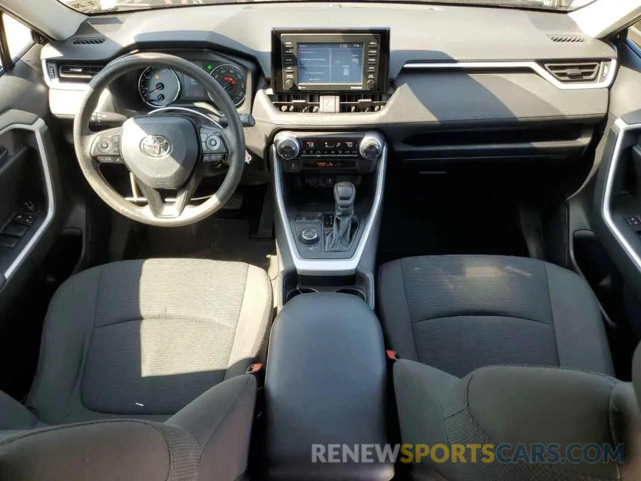 8 fotografías del automóvil dañado 4T3MWRFV2MU024860 TOYOTA RAV4 2021