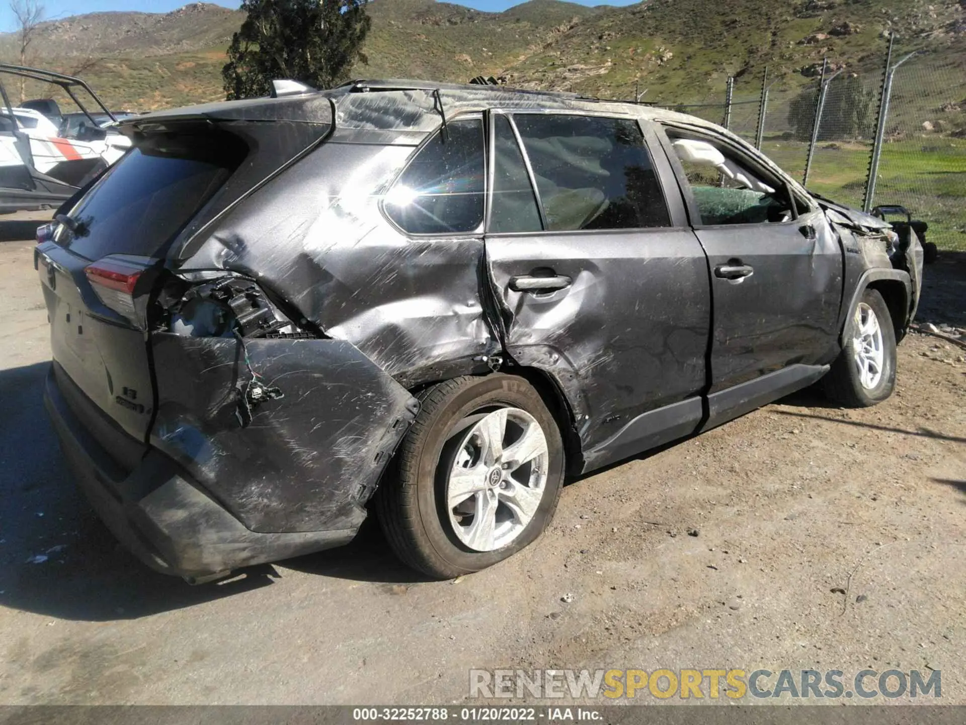 4 fotografías del automóvil dañado 4T3MWRFV5MU039854 TOYOTA RAV4 2021