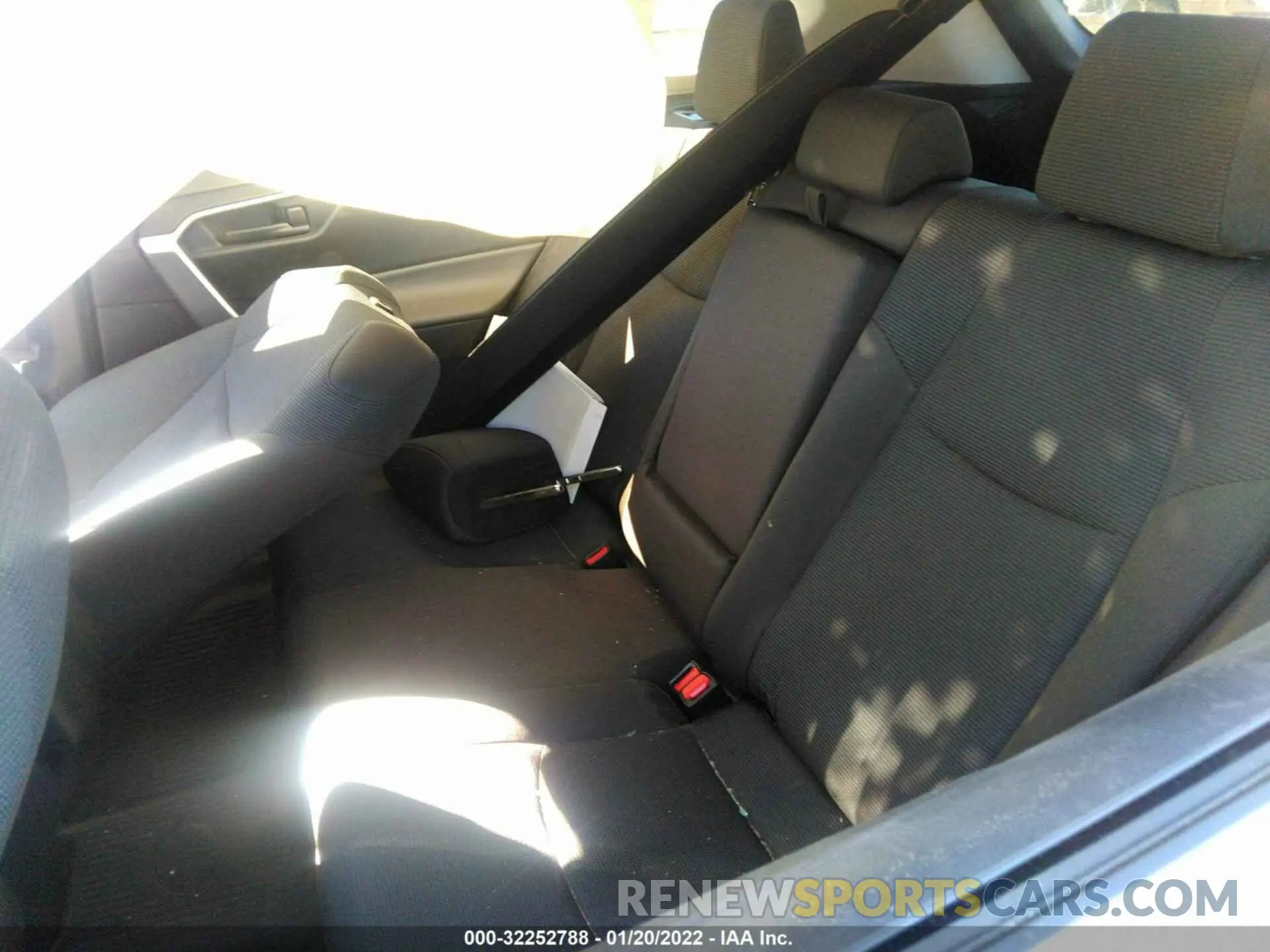 8 fotografías del automóvil dañado 4T3MWRFV5MU039854 TOYOTA RAV4 2021