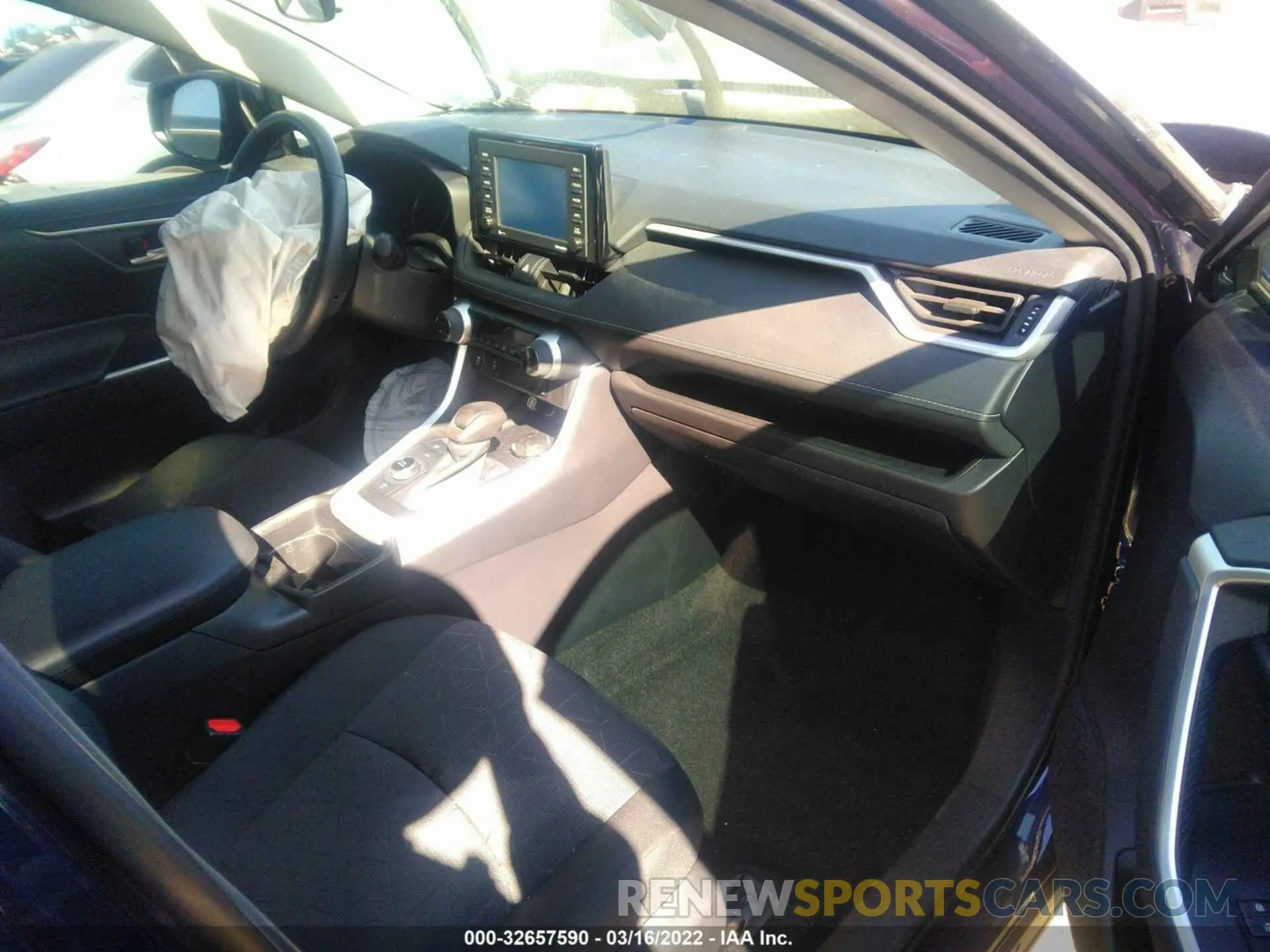 5 fotografías del automóvil dañado 4T3R6RFV2MU028411 TOYOTA RAV4 2021