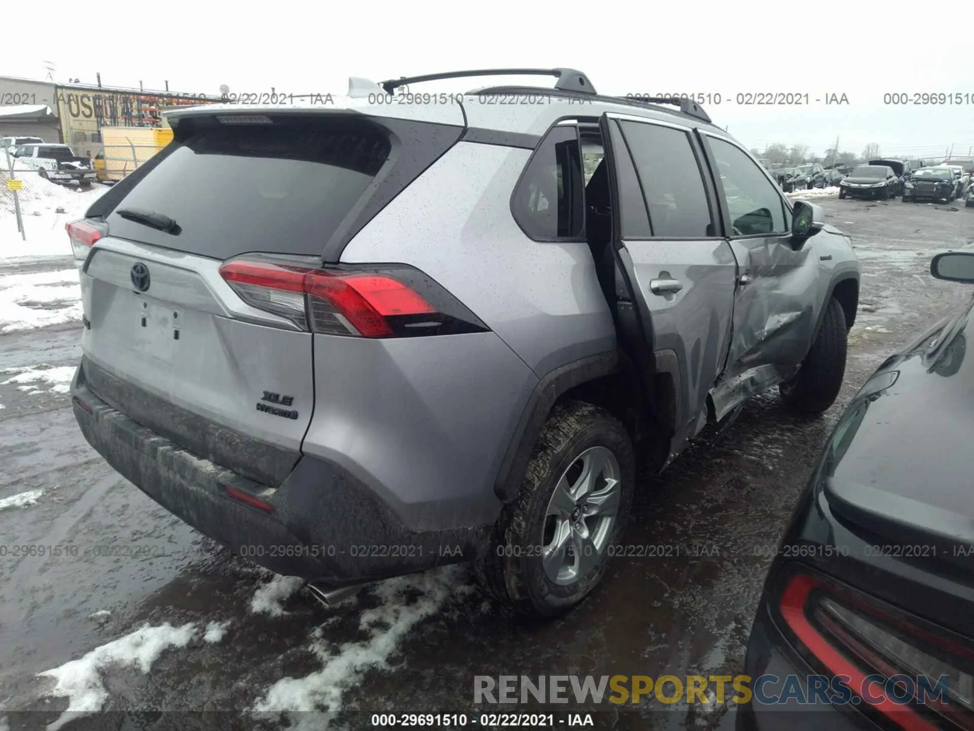 4 fotografías del automóvil dañado 4T3R6RFV5MU016855 TOYOTA RAV4 2021