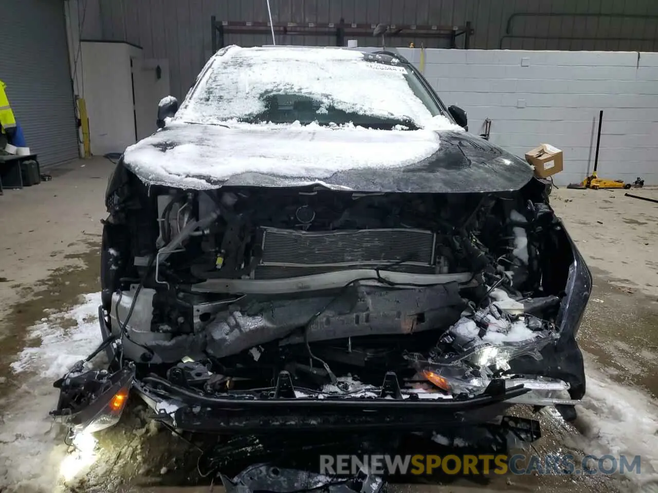 5 fotografías del automóvil dañado 4T3RWRFV2MU046573 TOYOTA RAV4 2021