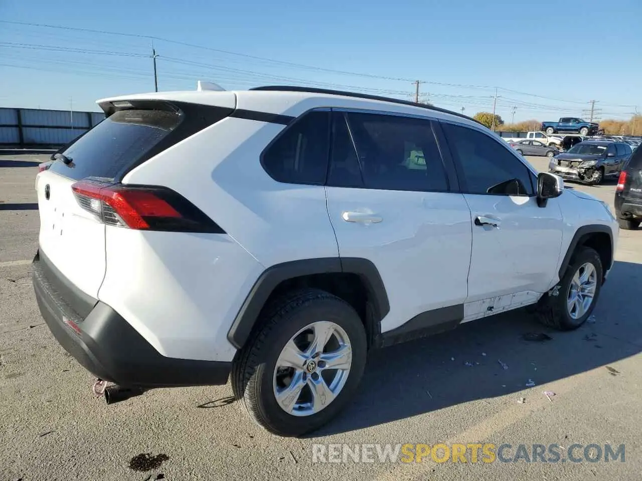3 fotografías del automóvil dañado 4T3RWRFV3MU014408 TOYOTA RAV4 2021