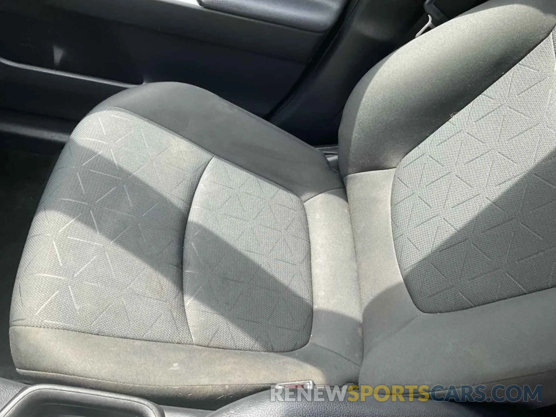 2 fotografías del automóvil dañado 4T3RWRFV4MU030858 TOYOTA RAV4 2021
