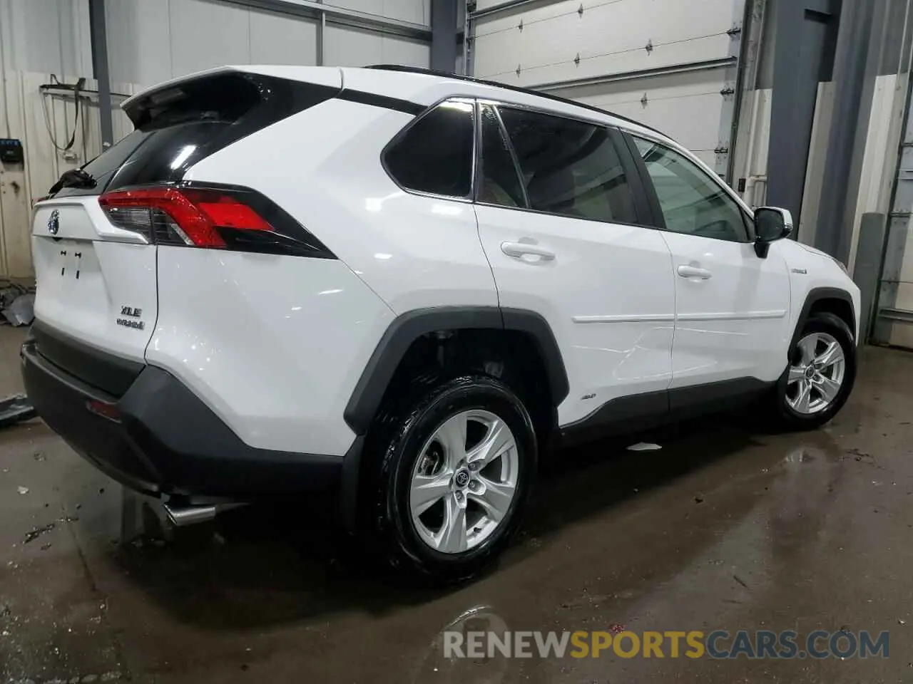 3 fotografías del automóvil dañado 4T3RWRFV4MU036563 TOYOTA RAV4 2021