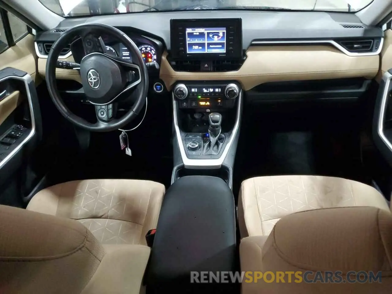 8 fotografías del automóvil dañado 4T3RWRFV4MU036563 TOYOTA RAV4 2021