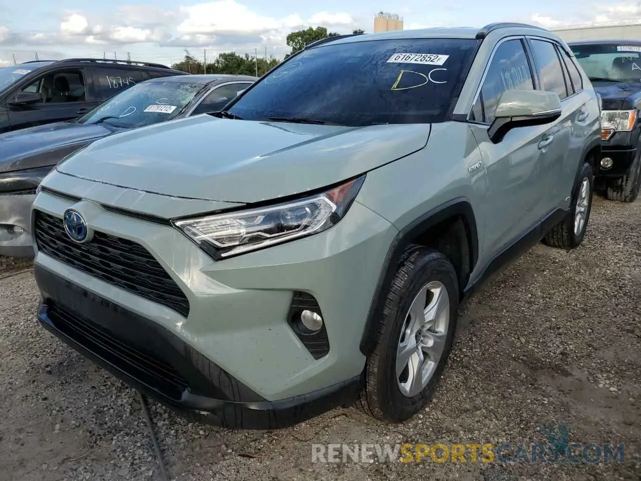 2 fotografías del automóvil dañado 4T3RWRFV6MU017044 TOYOTA RAV4 2021