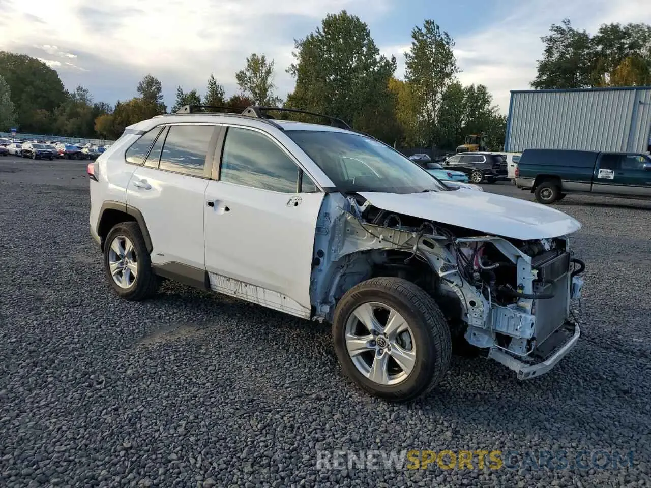 4 fotografías del automóvil dañado 4T3RWRFV6MU047483 TOYOTA RAV4 2021