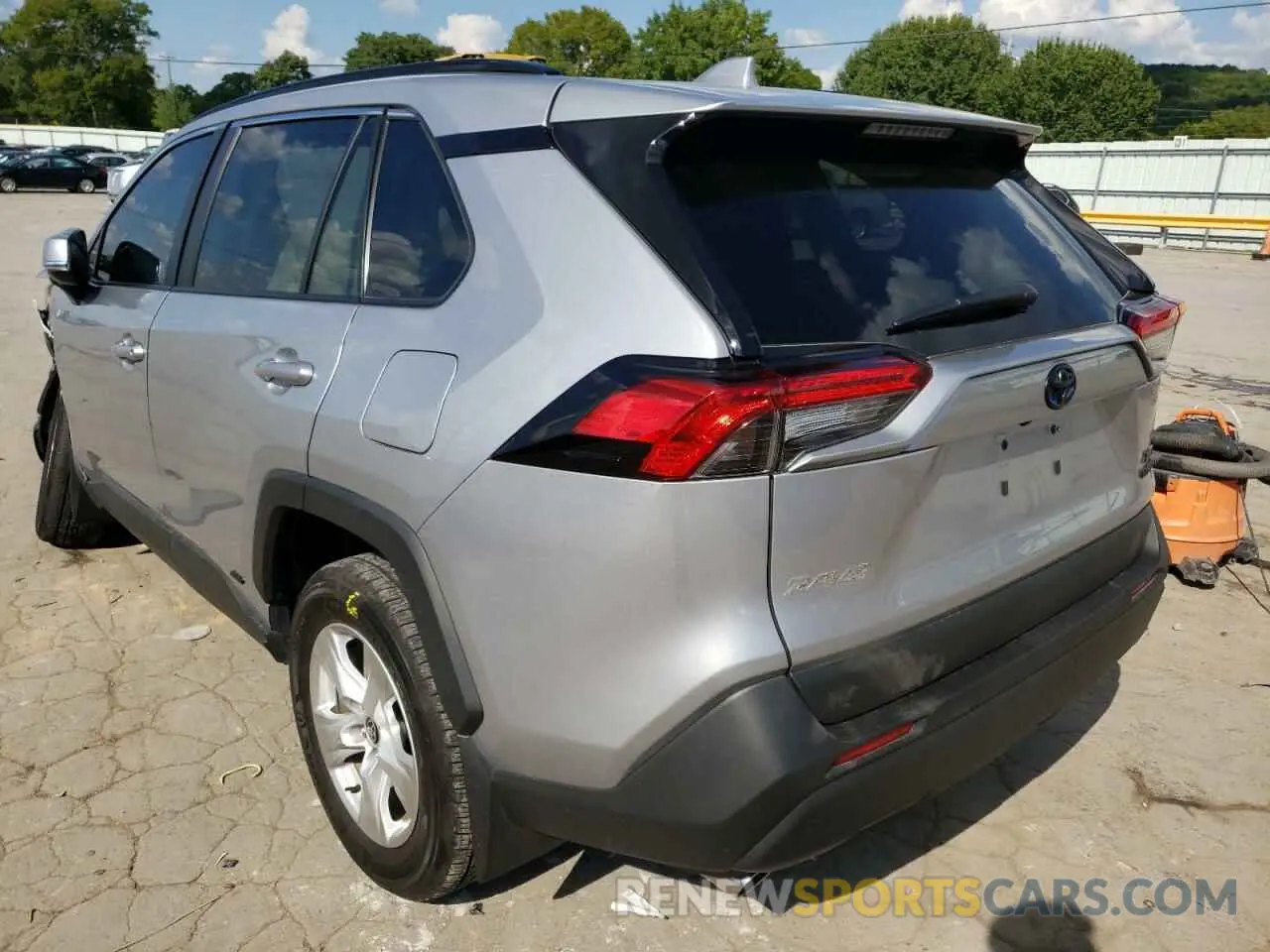3 fotografías del automóvil dañado 4T3RWRFV8MU040261 TOYOTA RAV4 2021