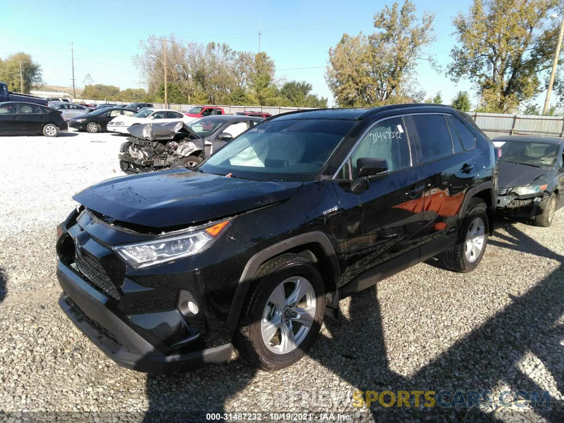 2 fotografías del automóvil dañado 4T3RWRFV9MU025767 TOYOTA RAV4 2021