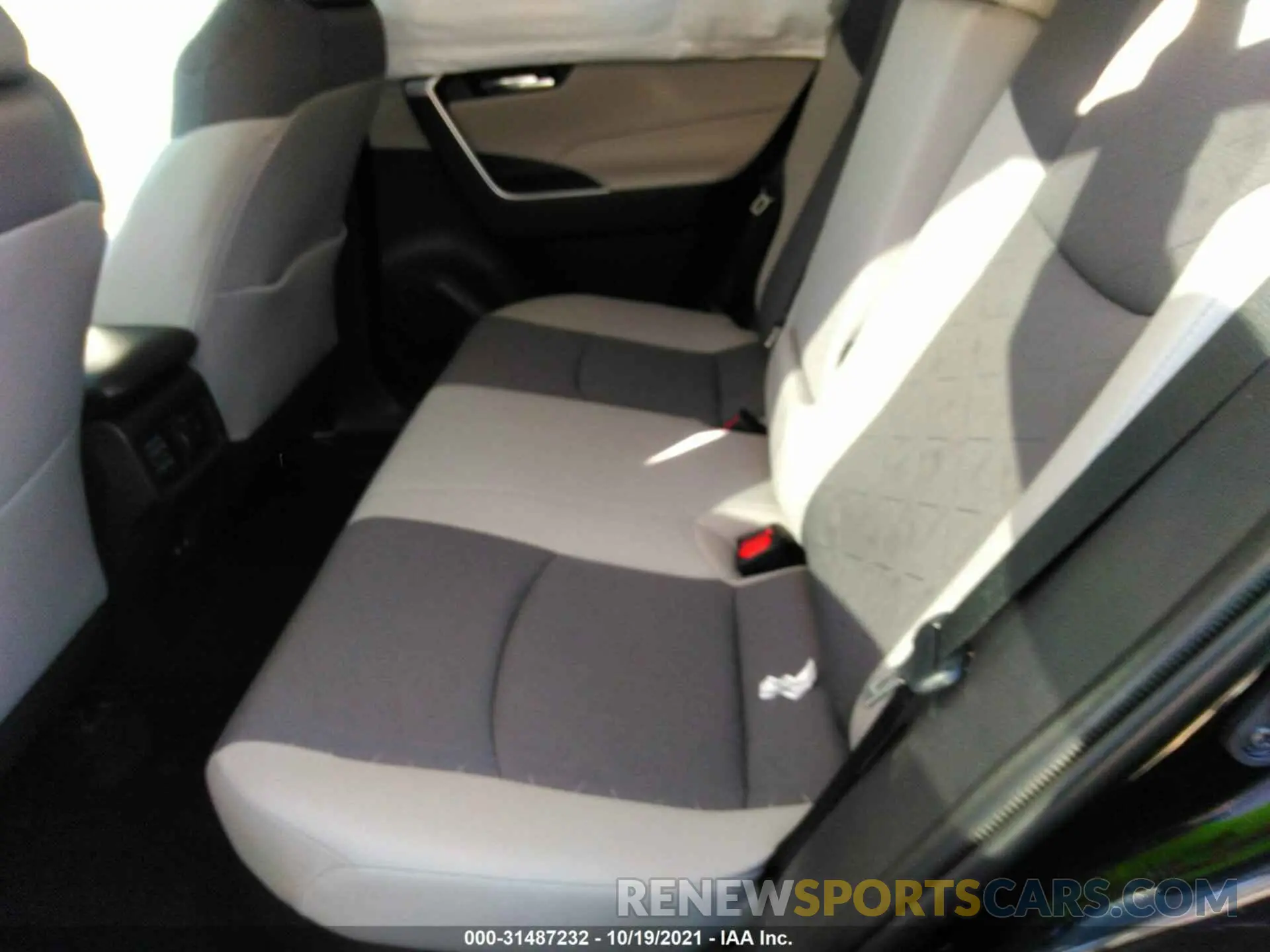8 fotografías del automóvil dañado 4T3RWRFV9MU025767 TOYOTA RAV4 2021