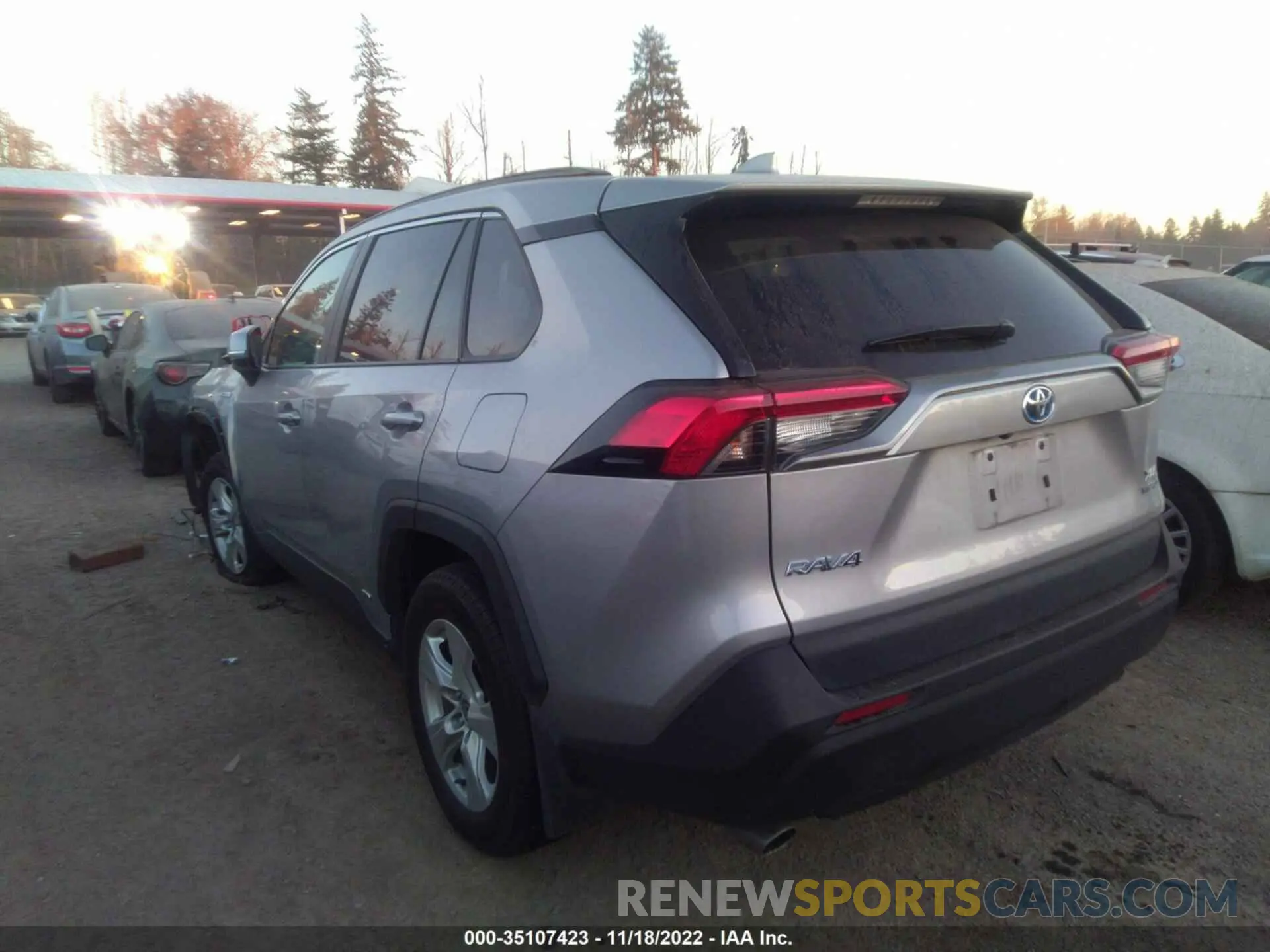 3 fotografías del automóvil dañado 4T3RWRFVXMU023882 TOYOTA RAV4 2021