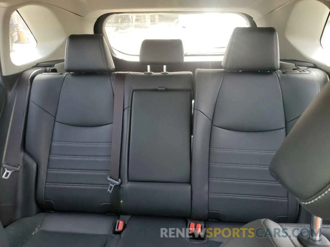 10 fotografías del automóvil dañado JTMA1RFV2MD072292 TOYOTA RAV4 2021