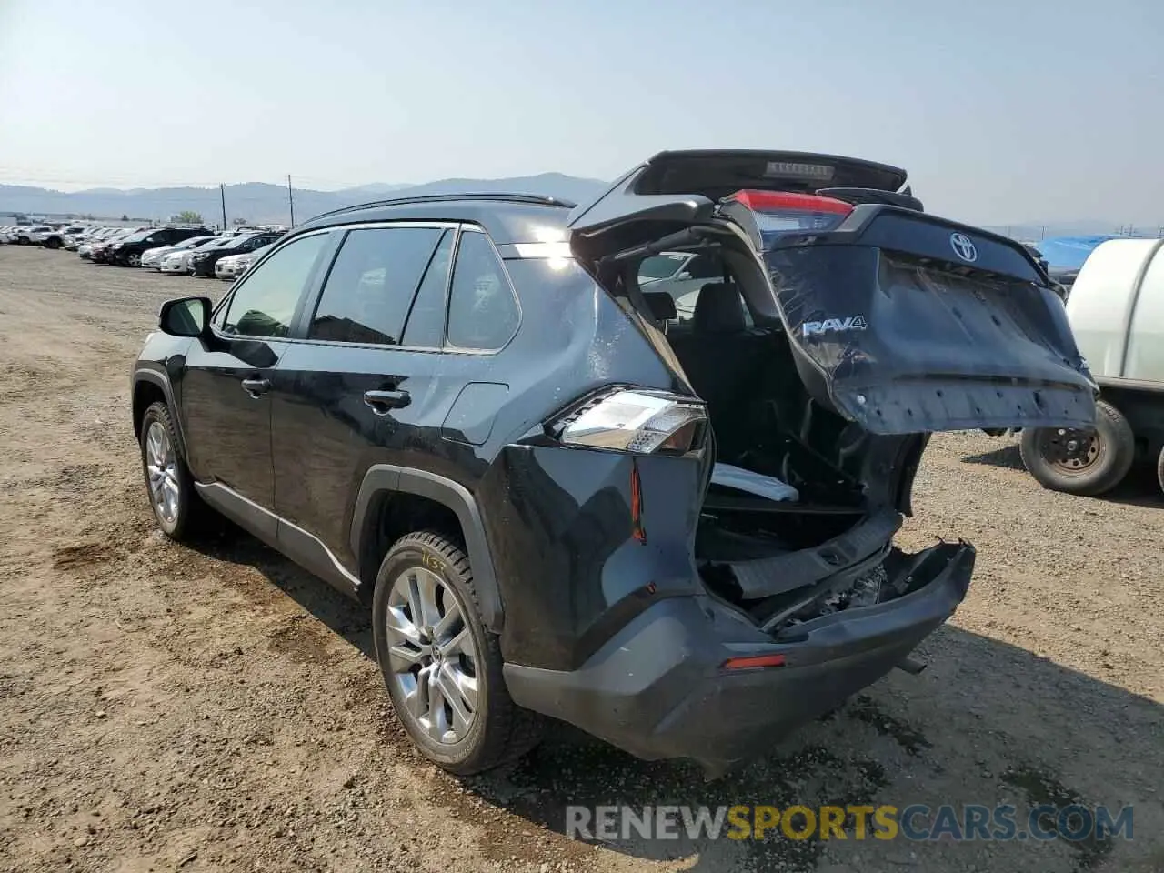3 fotografías del automóvil dañado JTMA1RFV8MD069994 TOYOTA RAV4 2021
