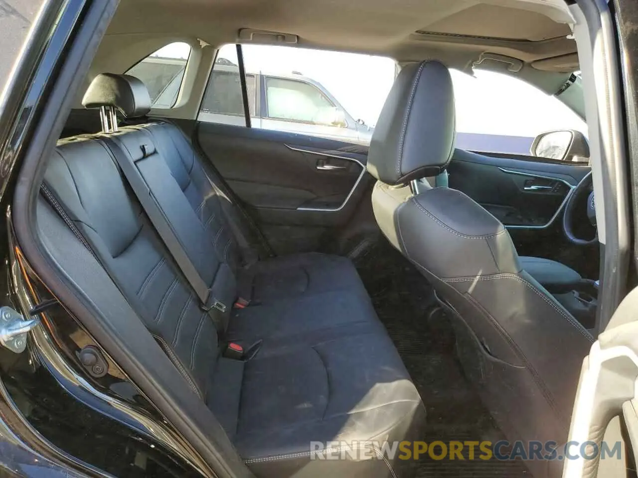 11 fotografías del automóvil dañado JTMA1RFVXMD069141 TOYOTA RAV4 2021