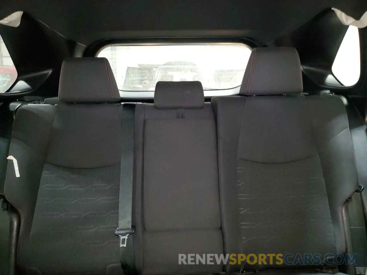 10 fotografías del automóvil dañado JTMAB3FV9MD050946 TOYOTA RAV4 2021