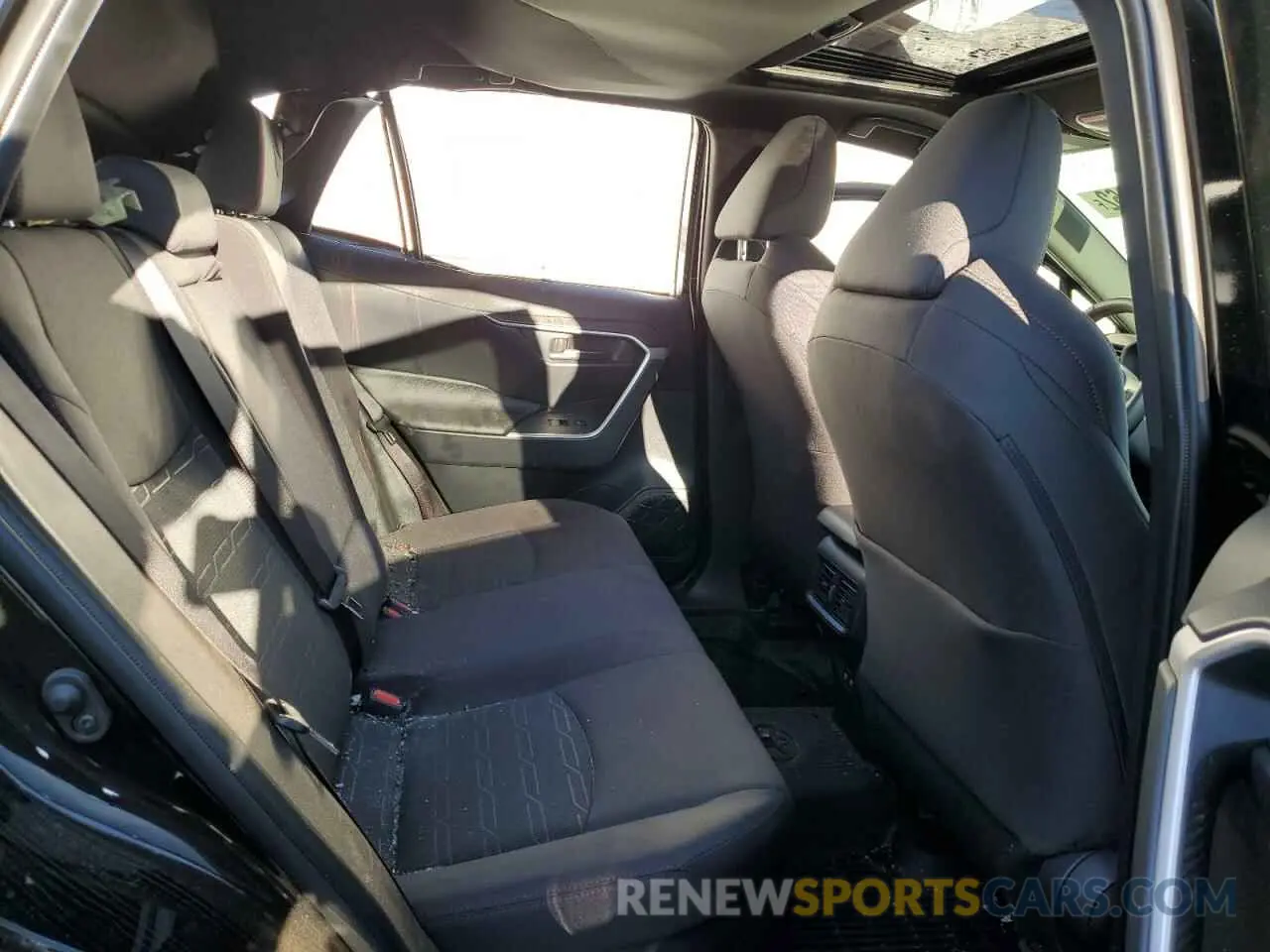 6 fotografías del automóvil dañado JTMAB3FV9MD061820 TOYOTA RAV4 2021