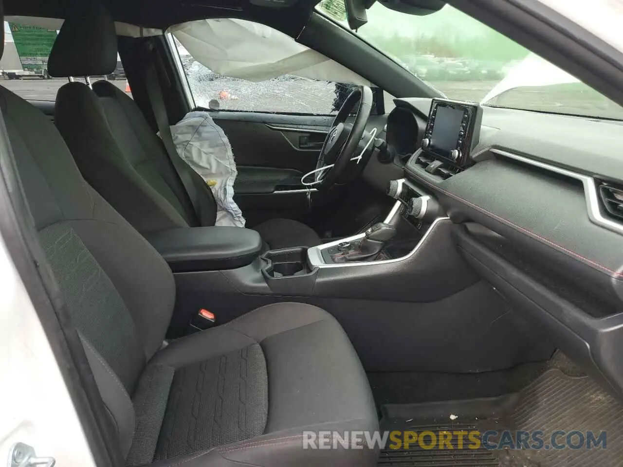7 fotografías del automóvil dañado JTMAB3FVXMD062622 TOYOTA RAV4 2021