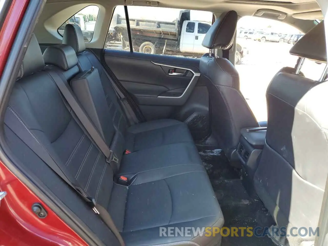 11 fotografías del automóvil dañado JTMB6RFV0MD020892 TOYOTA RAV4 2021
