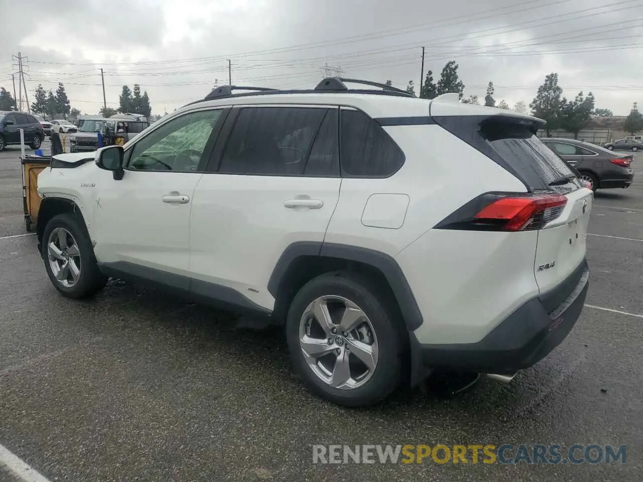 2 fotografías del automóvil dañado JTMB6RFV4MD039395 TOYOTA RAV4 2021