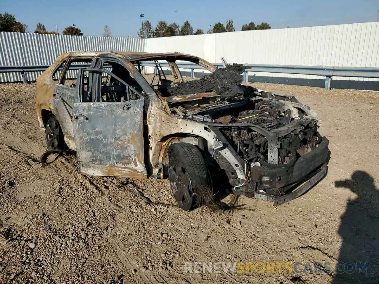 4 fotografías del automóvil dañado JTMB6RFV7MD034823 TOYOTA RAV4 2021