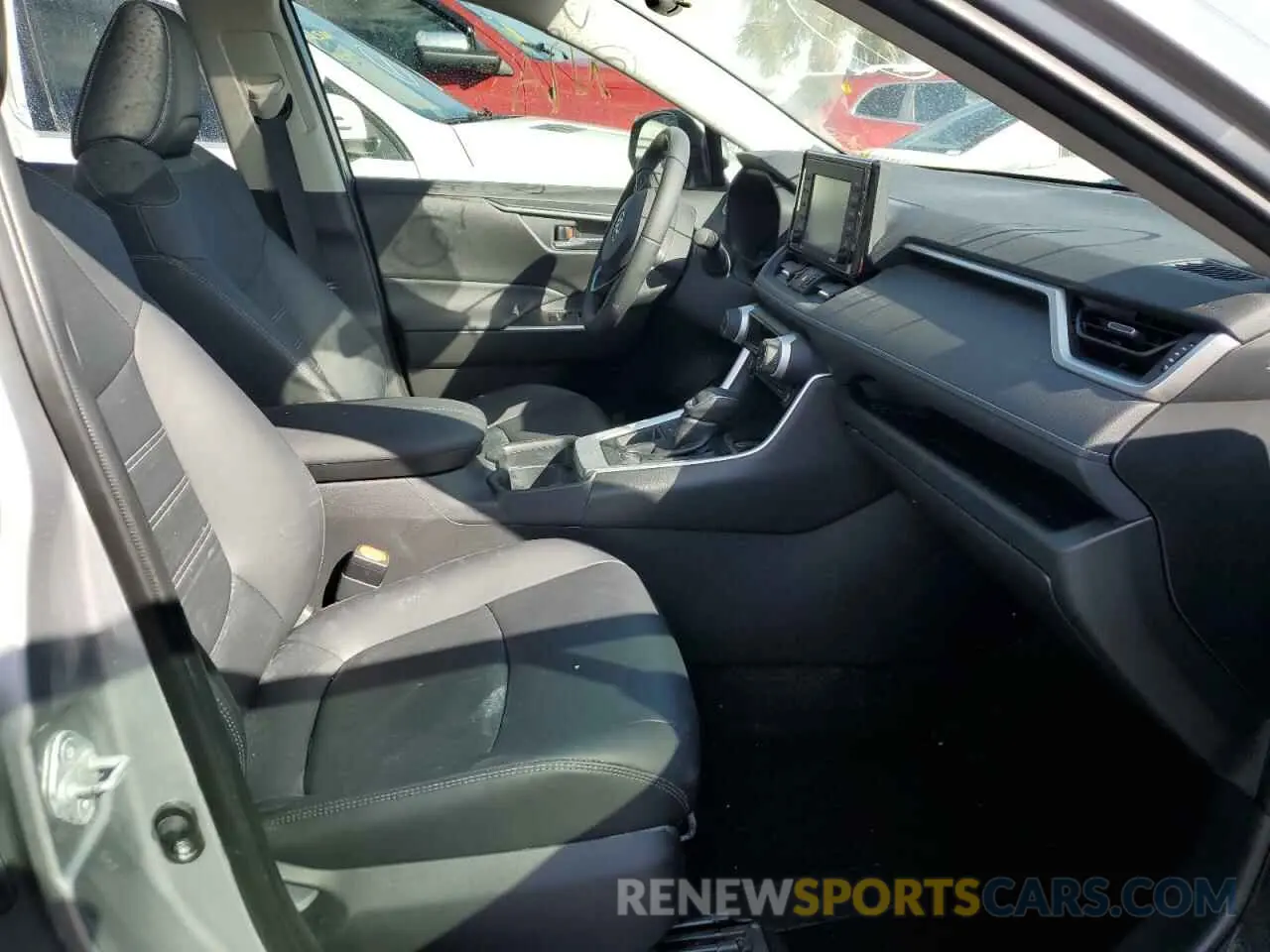 5 fotografías del automóvil dañado JTMC1RFV0MD064541 TOYOTA RAV4 2021