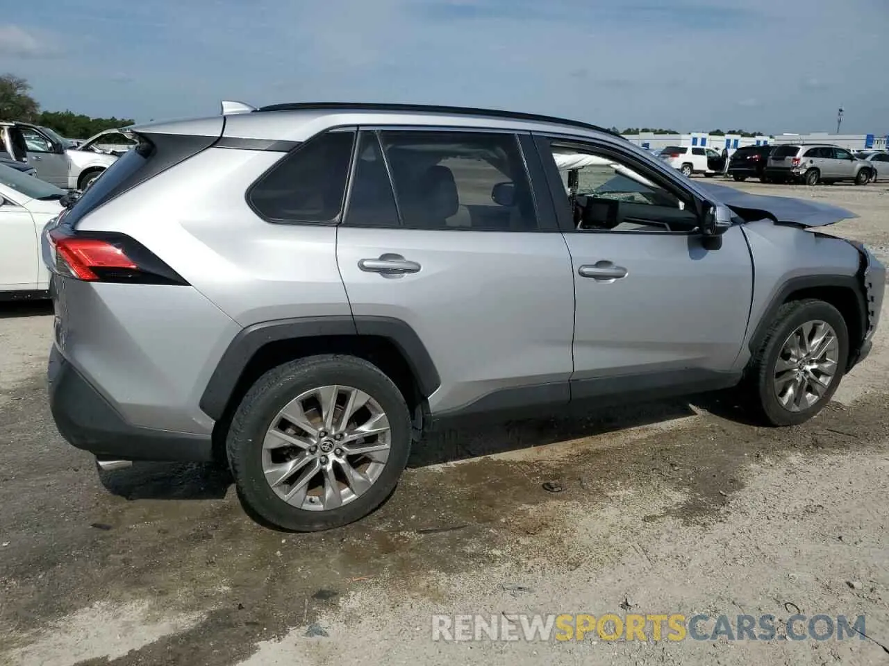 3 fotografías del automóvil dañado JTMC1RFV4MD080404 TOYOTA RAV4 2021