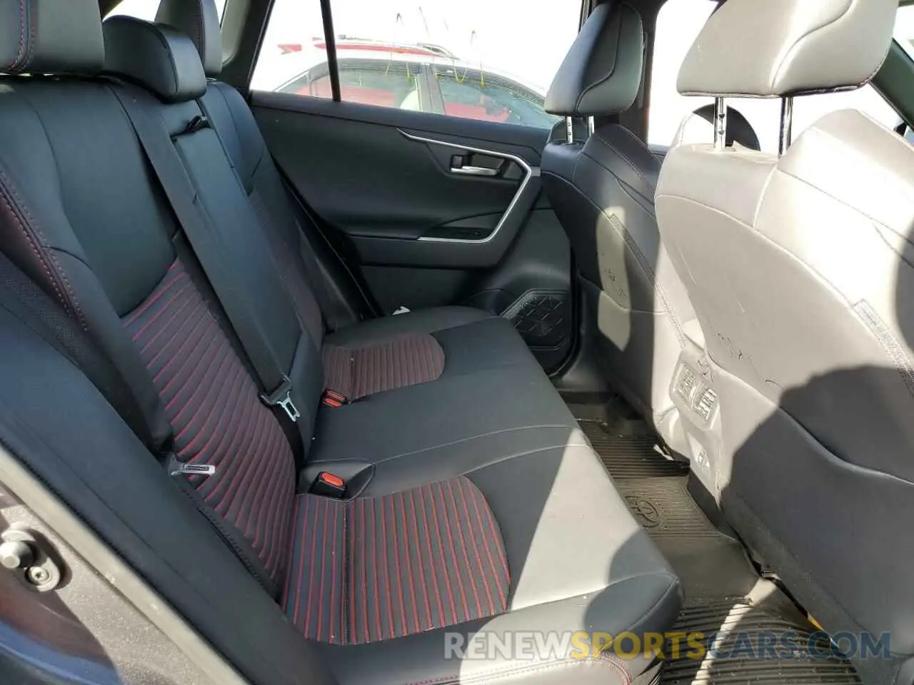 6 fotografías del automóvil dañado JTMEB3FVXMD031887 TOYOTA RAV4 2021