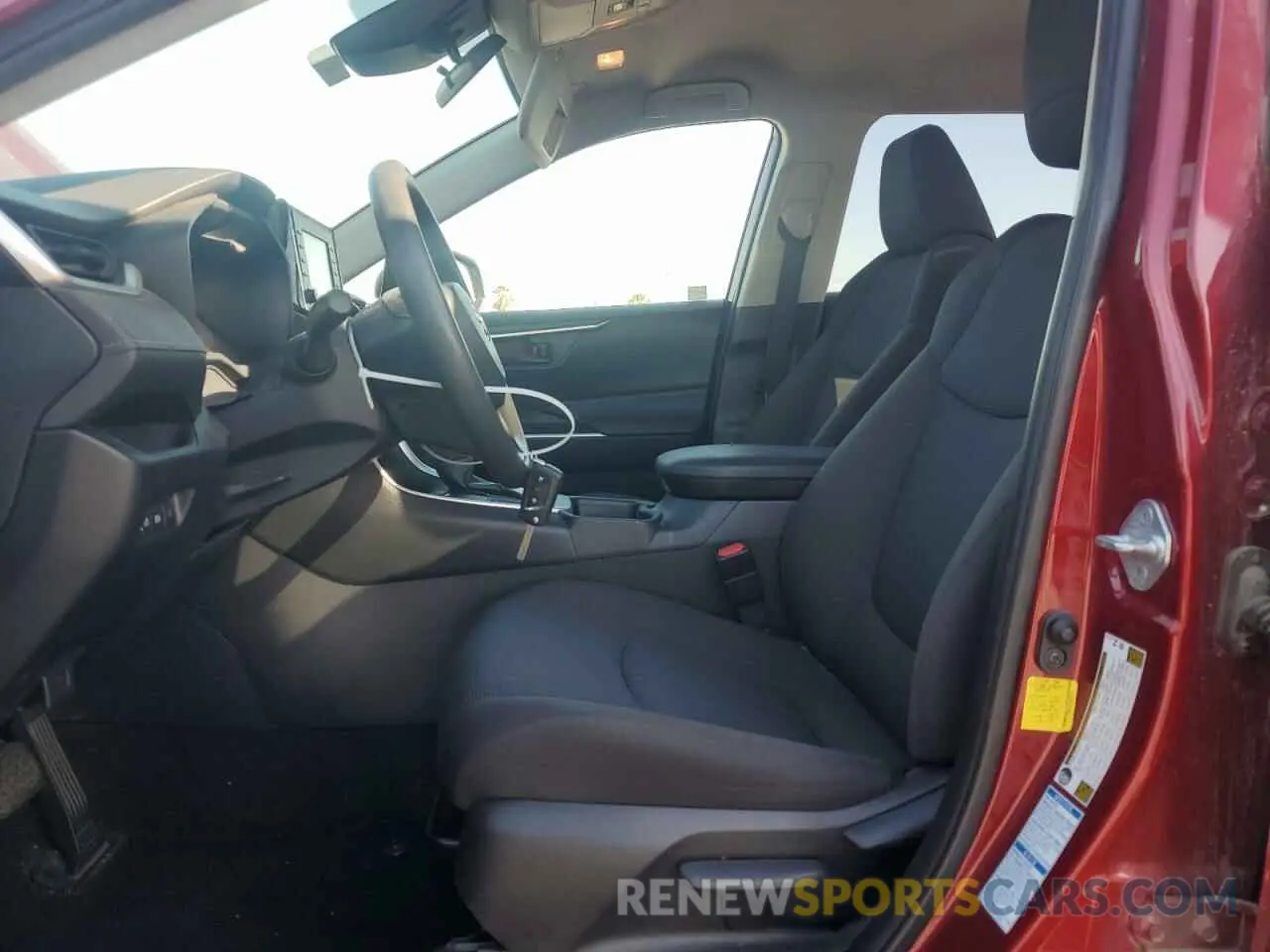 7 fotografías del automóvil dañado JTMF1RFV4MD072705 TOYOTA RAV4 2021