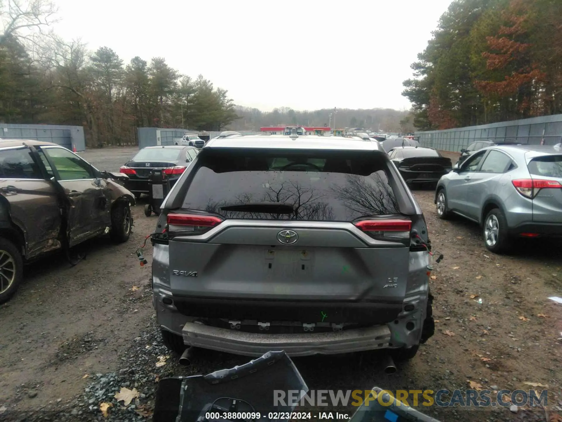 17 fotografías del automóvil dañado JTMF1RFV8MD078121 TOYOTA RAV4 2021