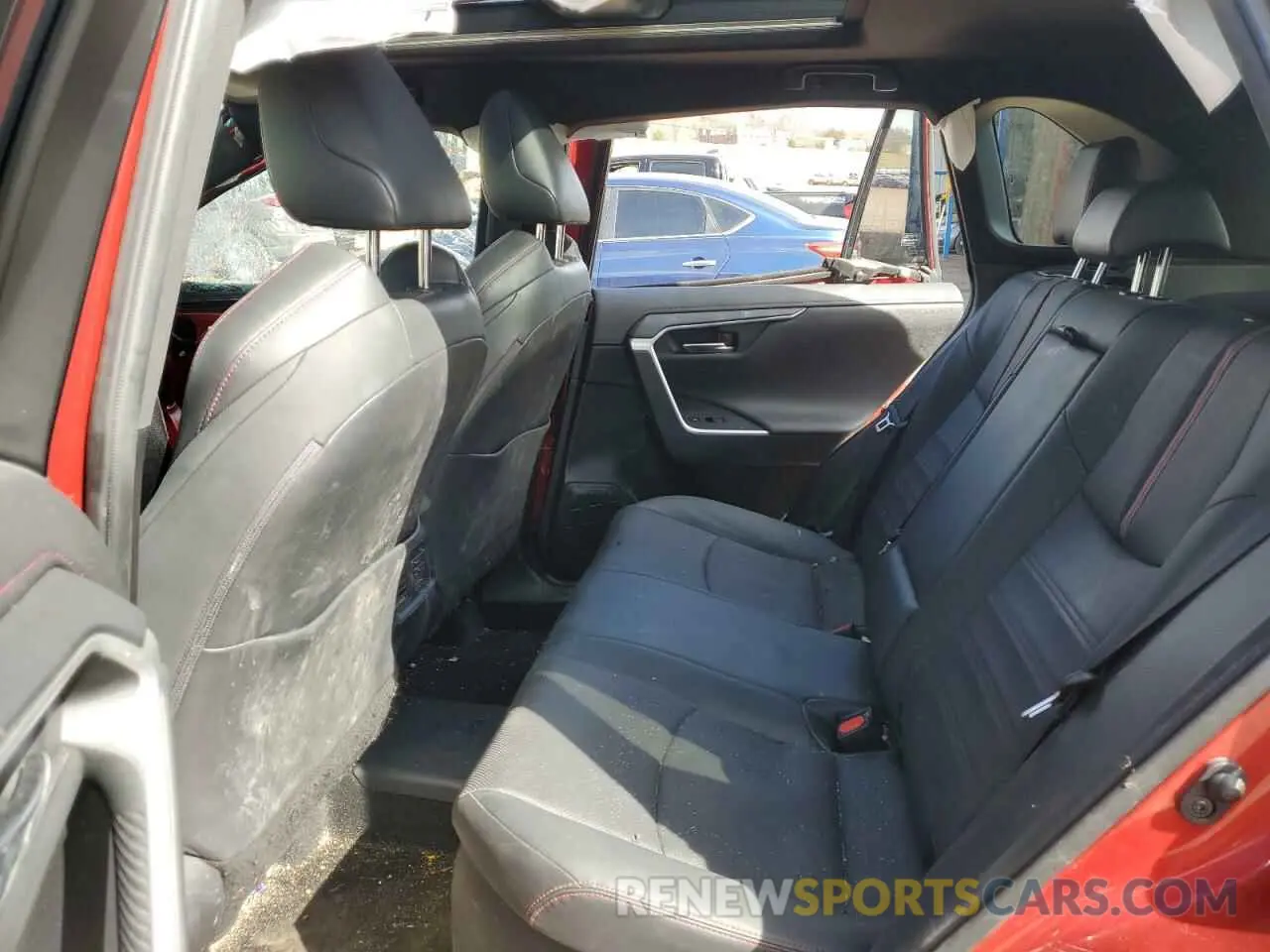 10 fotografías del automóvil dañado JTMFB3FV1MD042104 TOYOTA RAV4 2021