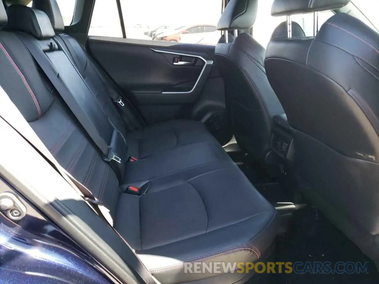 11 fotografías del automóvil dañado JTMFB3FV7MD004621 TOYOTA RAV4 2021
