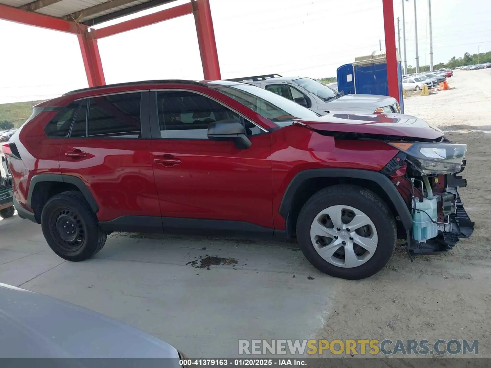 13 fotografías del automóvil dañado JTMH1RFV2MD066426 TOYOTA RAV4 2021