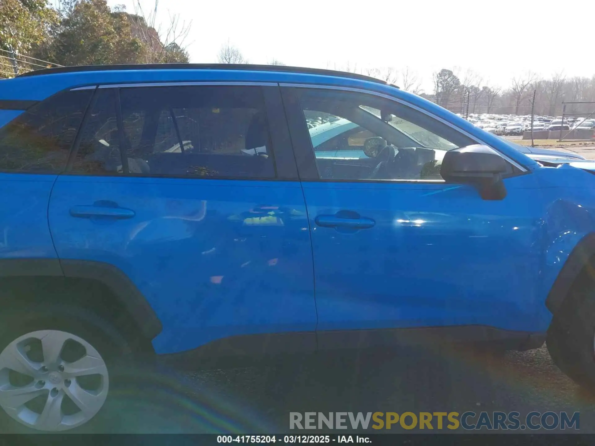 13 fotografías del automóvil dañado JTMH1RFV5MD523018 TOYOTA RAV4 2021