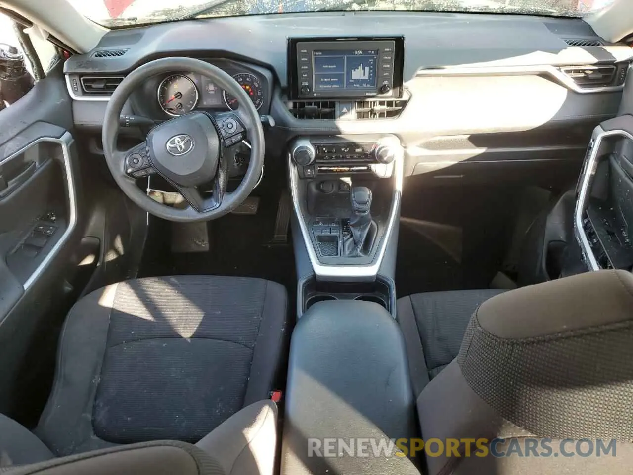 8 fotografías del automóvil dañado JTMH1RFVXMD064035 TOYOTA RAV4 2021