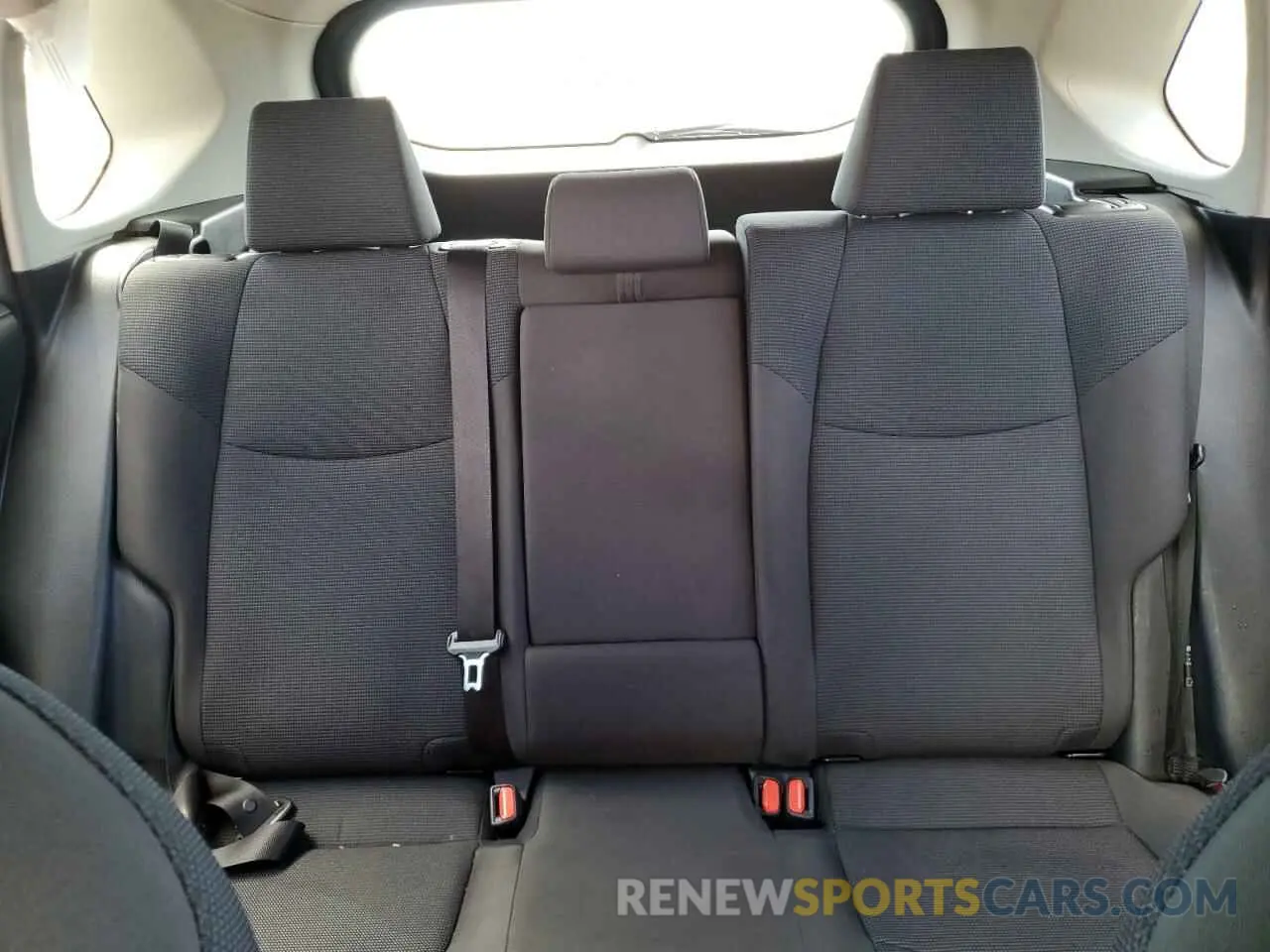10 fotografías del automóvil dañado JTMK1RFV2MD522852 TOYOTA RAV4 2021